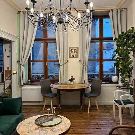 L'omerade: De Charme Dans Maison Audomaroise Apartman